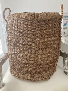 DEEP WICKER BASKET